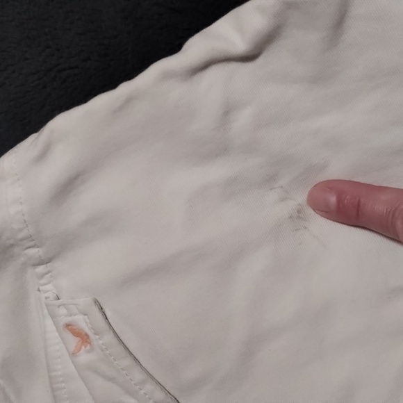 American Eagle white capris - Picture 9 of 9